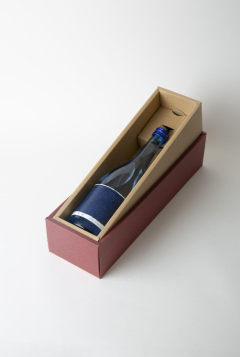 【ギフト箱入り】[本格焼酎 無題］720ml